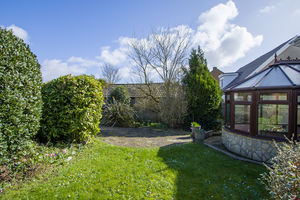 Photo 30- click for photo gallery